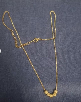 Five-Bead Necklace | 18k gold plated, Stainless Steel