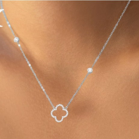 Four-Leaf Clover Zirconia Necklace | S925 Sterling Silver / 18k gold plated