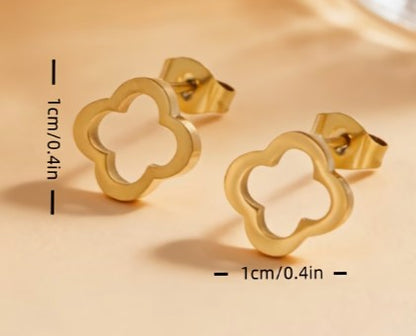 Four-Leaf Clover Stud Earrings | 14K Gold-Plated Hollow